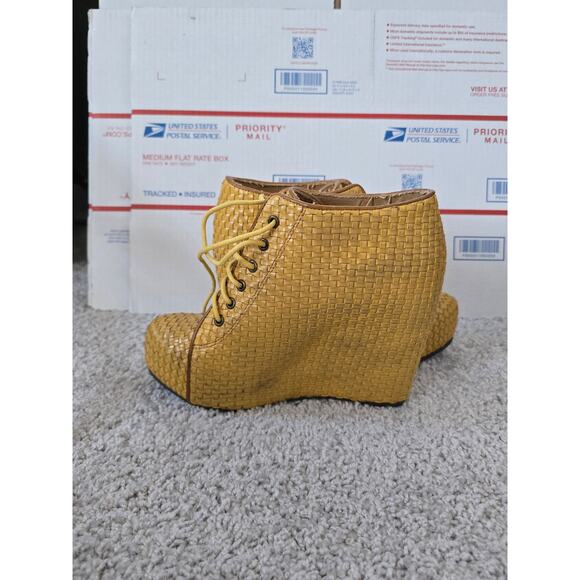 Jeffery Campbell Yellow Booties - Picture 6 of 8